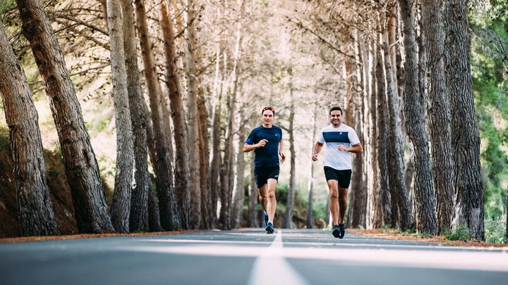Er du mann og føler deg sliten, sur og lite energi? Det er ikke bare deg. Aarja Health Norge